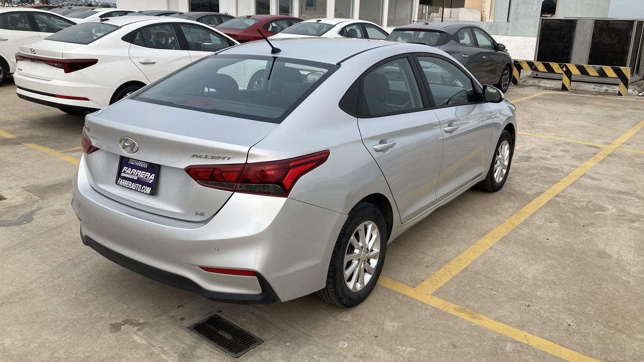 2020 Hyundai Accent 1.6 HB Gl Mid At