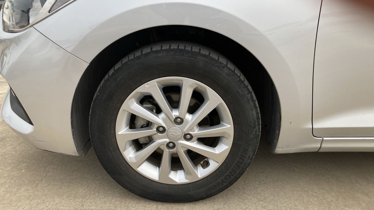 2020 Hyundai Accent 1.6 HB Gl Mid At