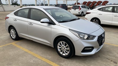 2020 Hyundai Accent 1.6 HB Gl Mid At