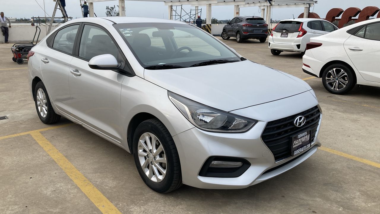 2020 Hyundai Accent 1.6 HB Gl Mid At