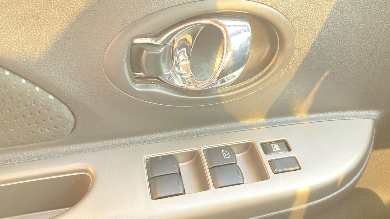 2020 Nissan March 1.6 Advance Mt