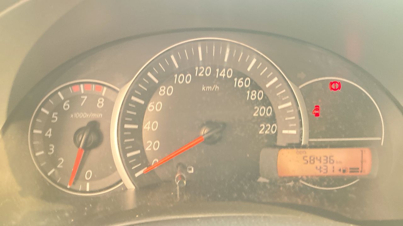 2020 Nissan March 1.6 Advance Mt