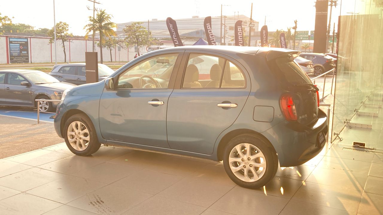 2020 Nissan March 1.6 Advance Mt