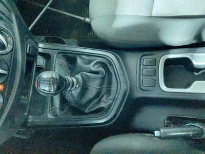 2022 Nissan Frontier 2.5 Se Mt