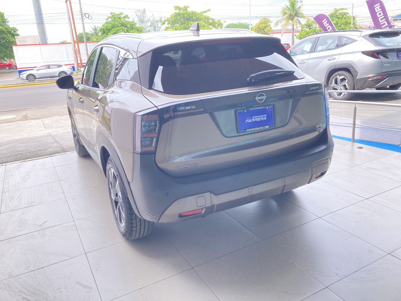 2025 Nissan Kicks 2.0 Advance At