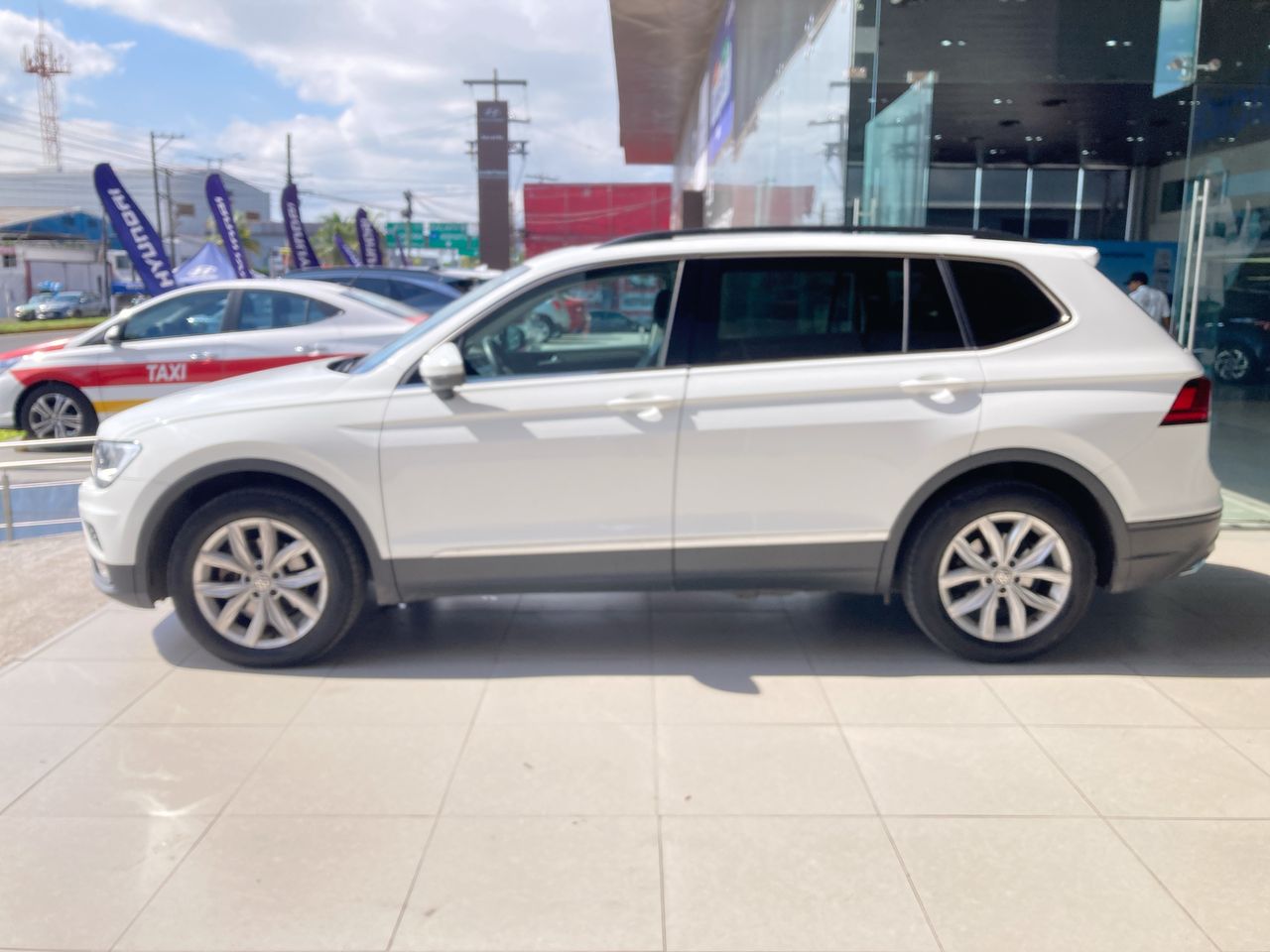 2021 Volkswagen Tiguan 2.0 Comfortline At