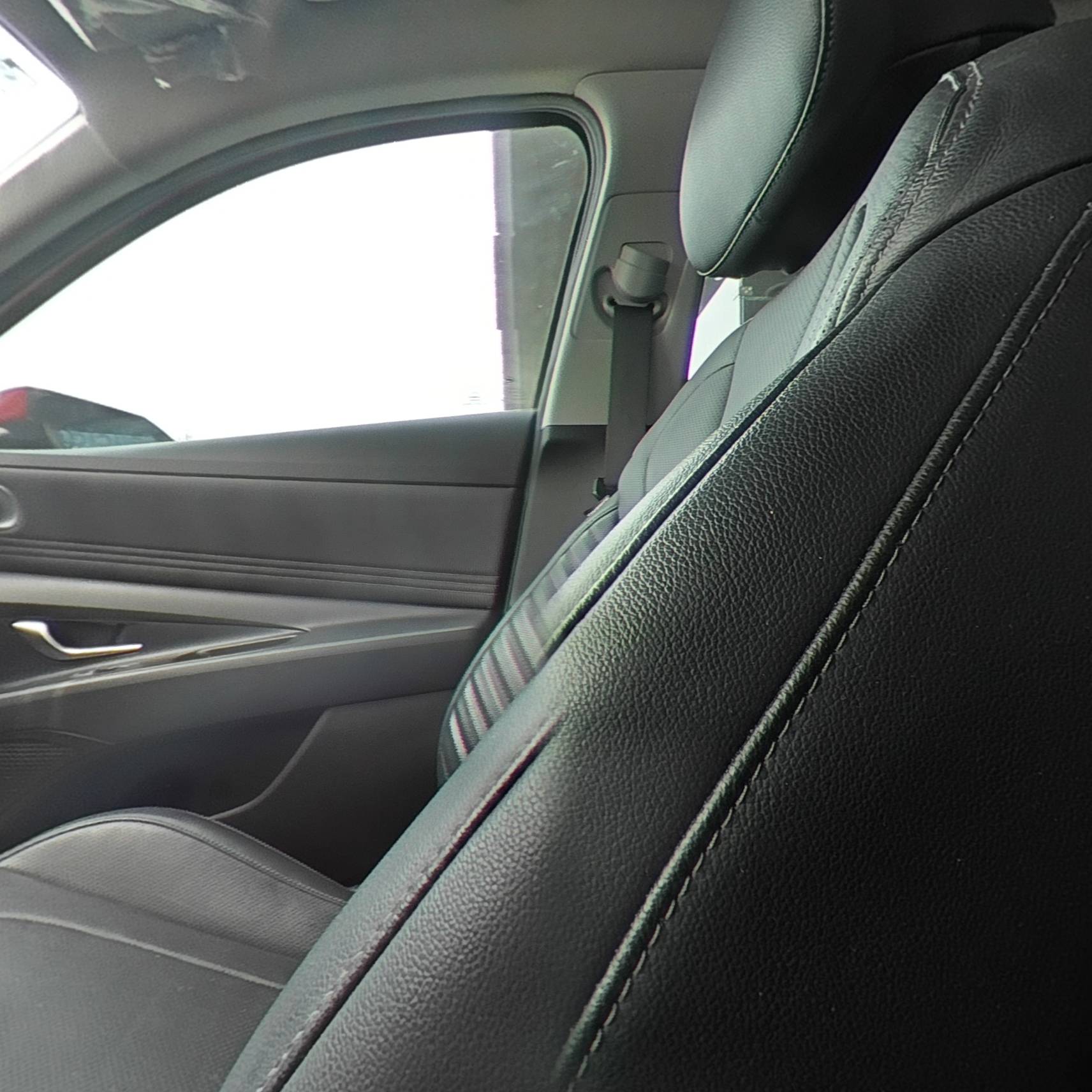 2023 Hyundai Elantra 2.0 Limited Tech Navi At