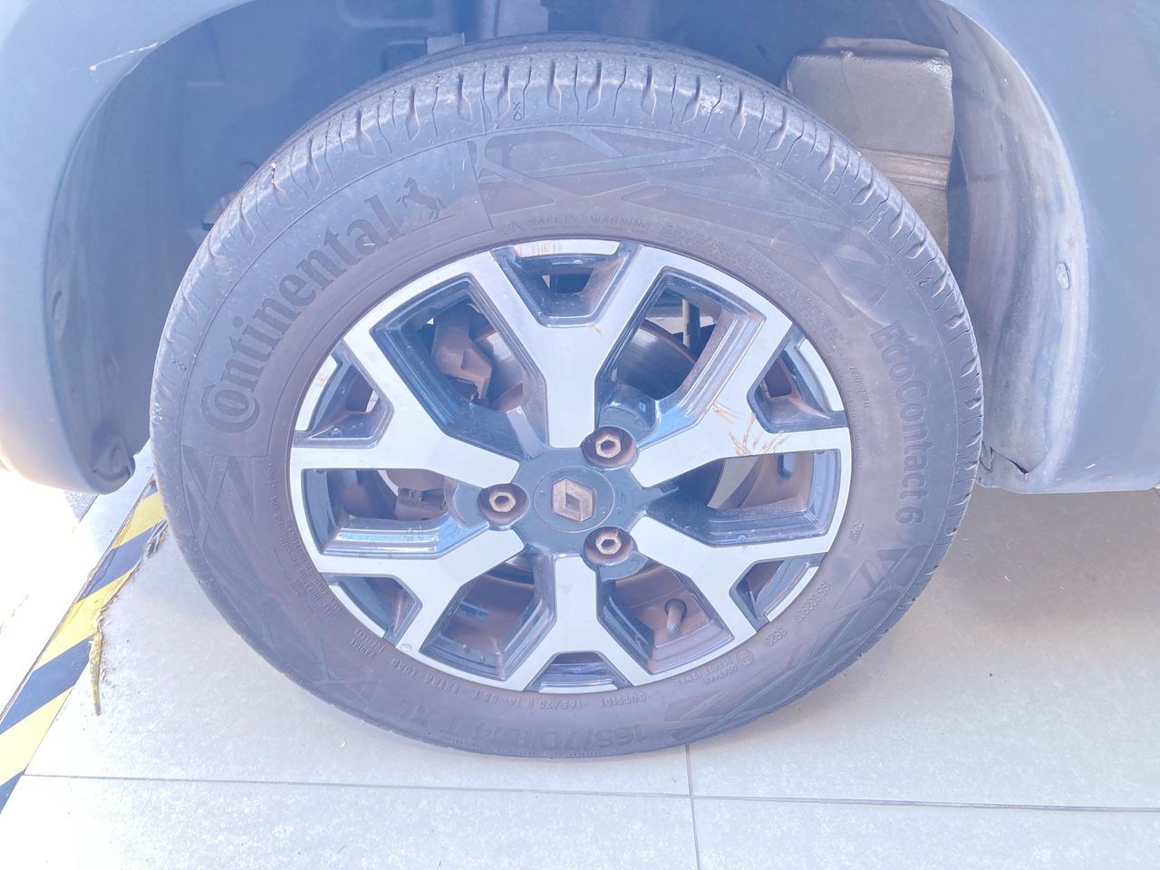 2024 Renault Kwid 1.0 Bitono Mt