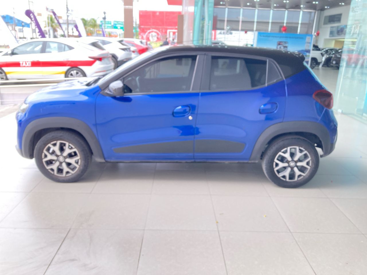 2023 Renault Kwid 1.0 Bitono Mt