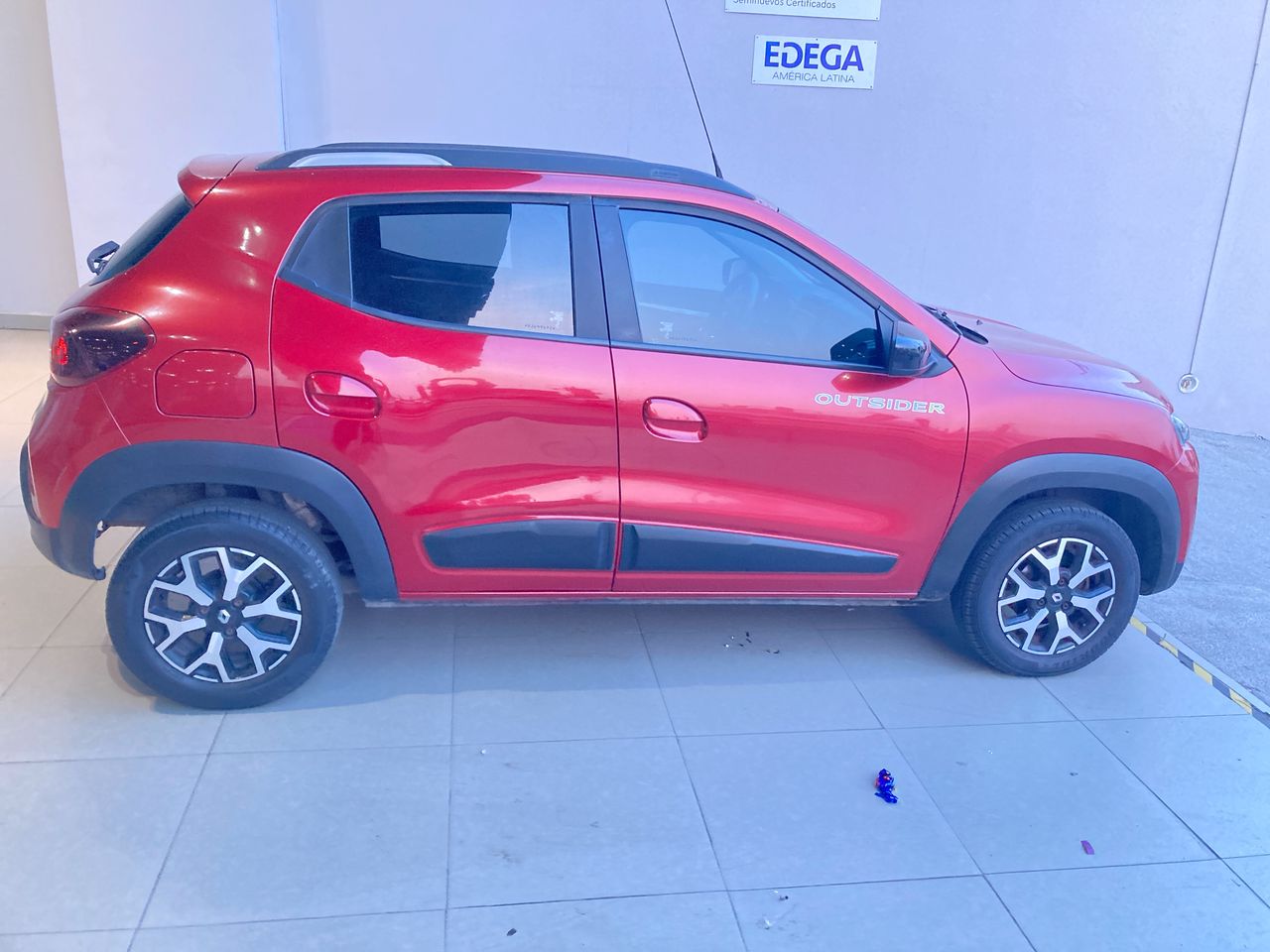 2024 Renault Kwid 1.0 Outsider Mt