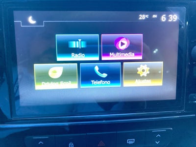 2024 Renault Kwid 1.0 Outsider Mt
