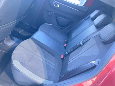 2024 Renault Kwid 1.0 Outsider Mt