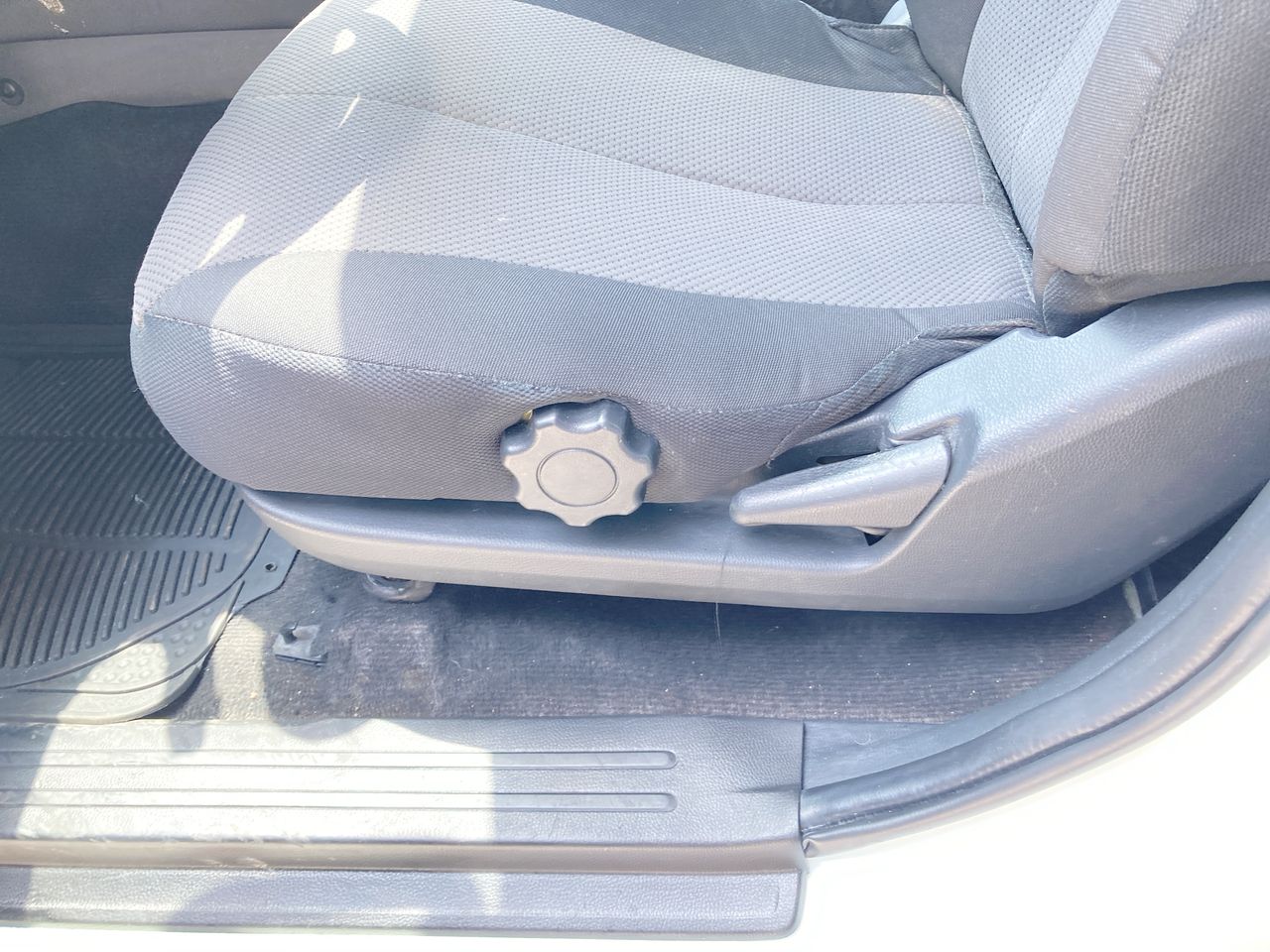 2022 Mitsubishi L200 2.4 GLX 4x2 Mt