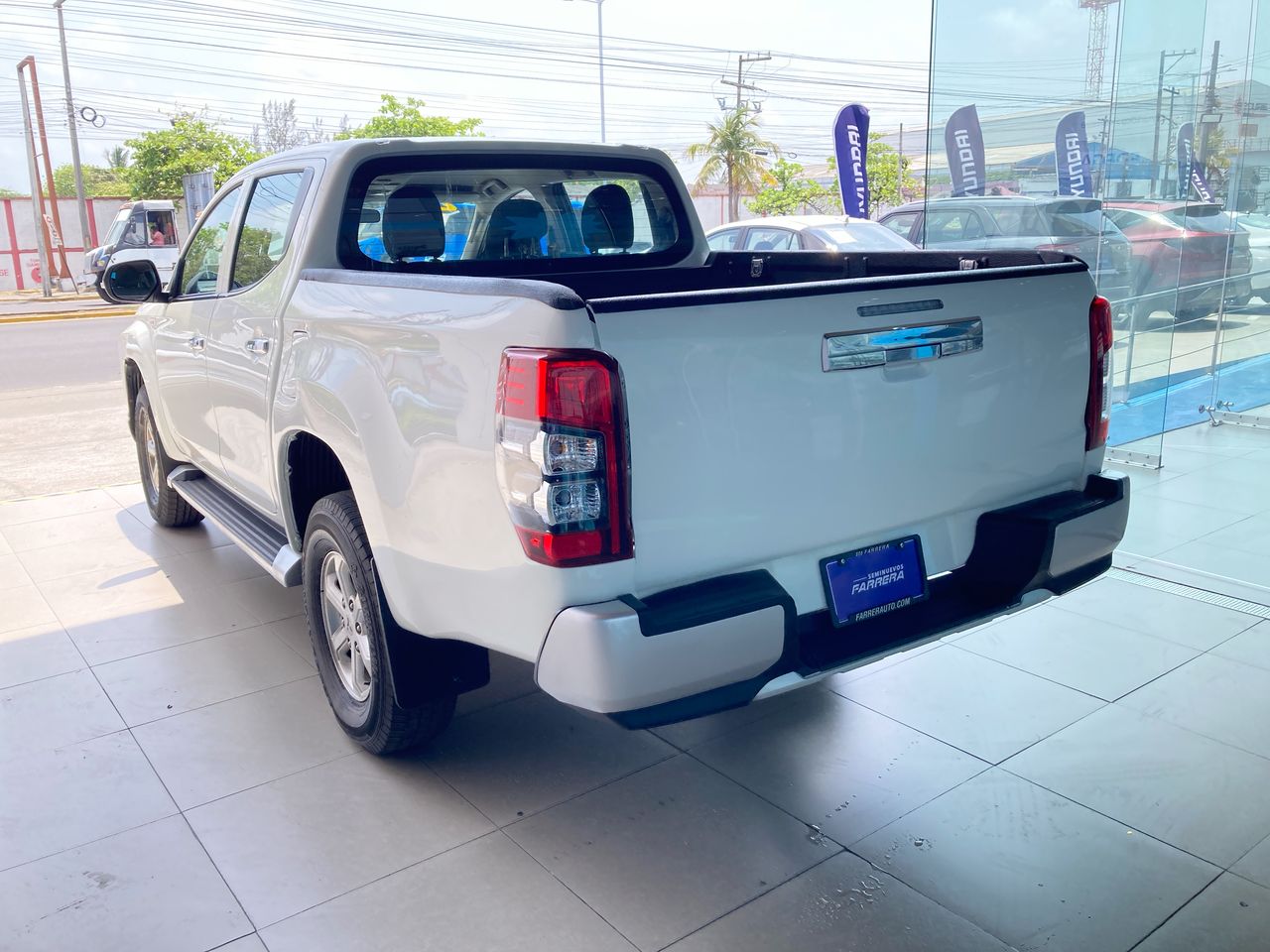 2022 Mitsubishi L200 2.4 GLX 4x2 Mt