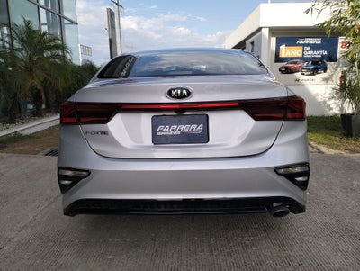 2021 Kia Forte 2.0 LX 4 p At