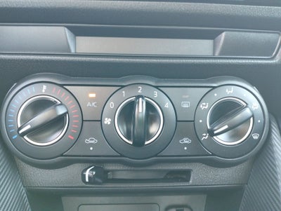 2023 Mazda Mazda 2 1.5 I Sport Sedan At