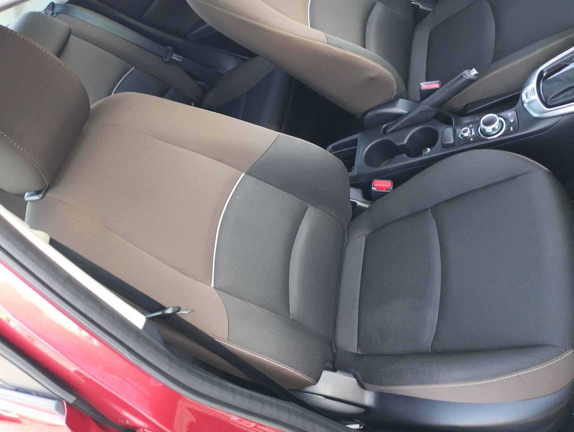 2023 Mazda Mazda 2 1.5 I Sport Sedan At