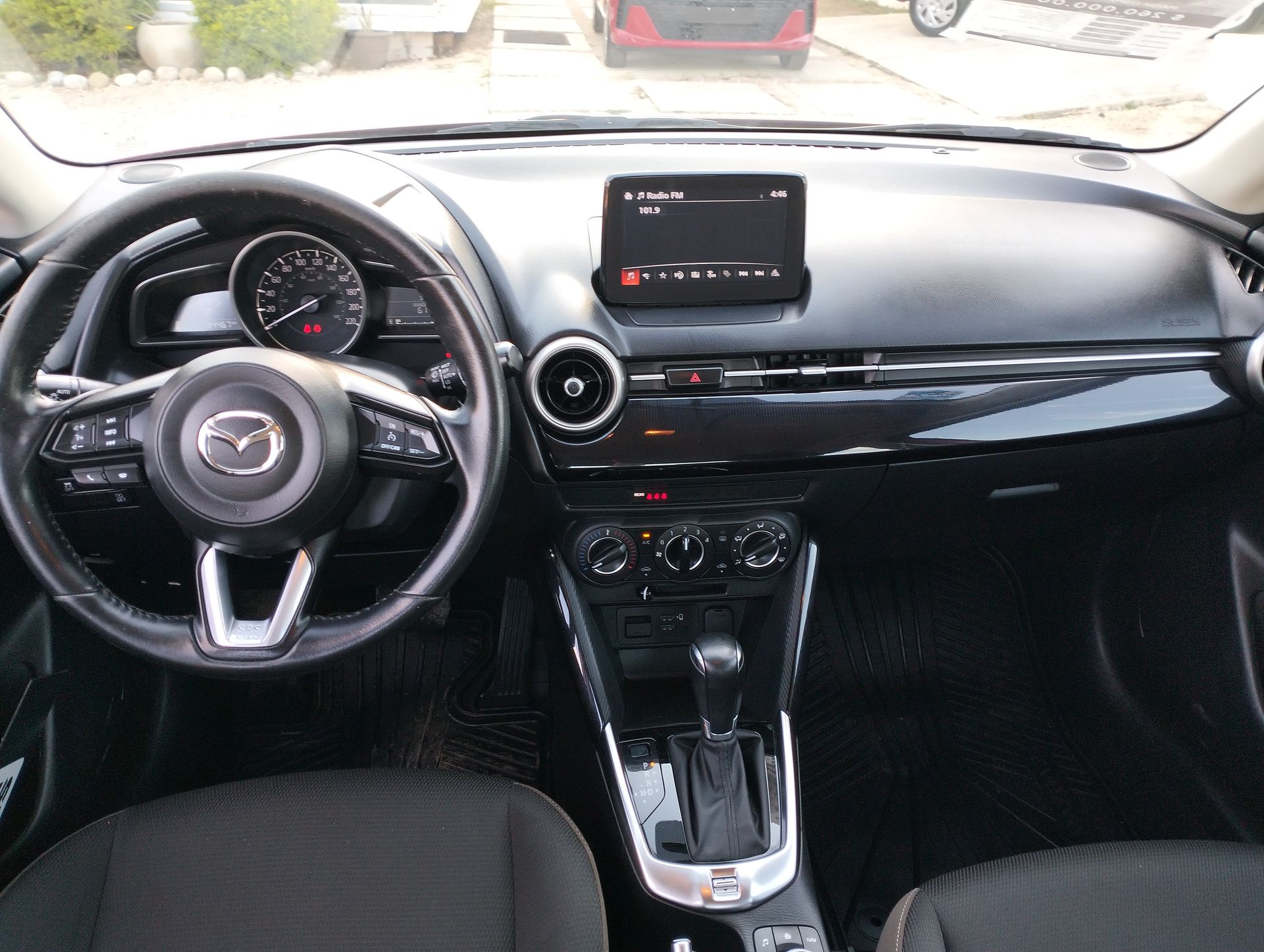 2023 Mazda Mazda 2 1.5 I Sport Sedan At