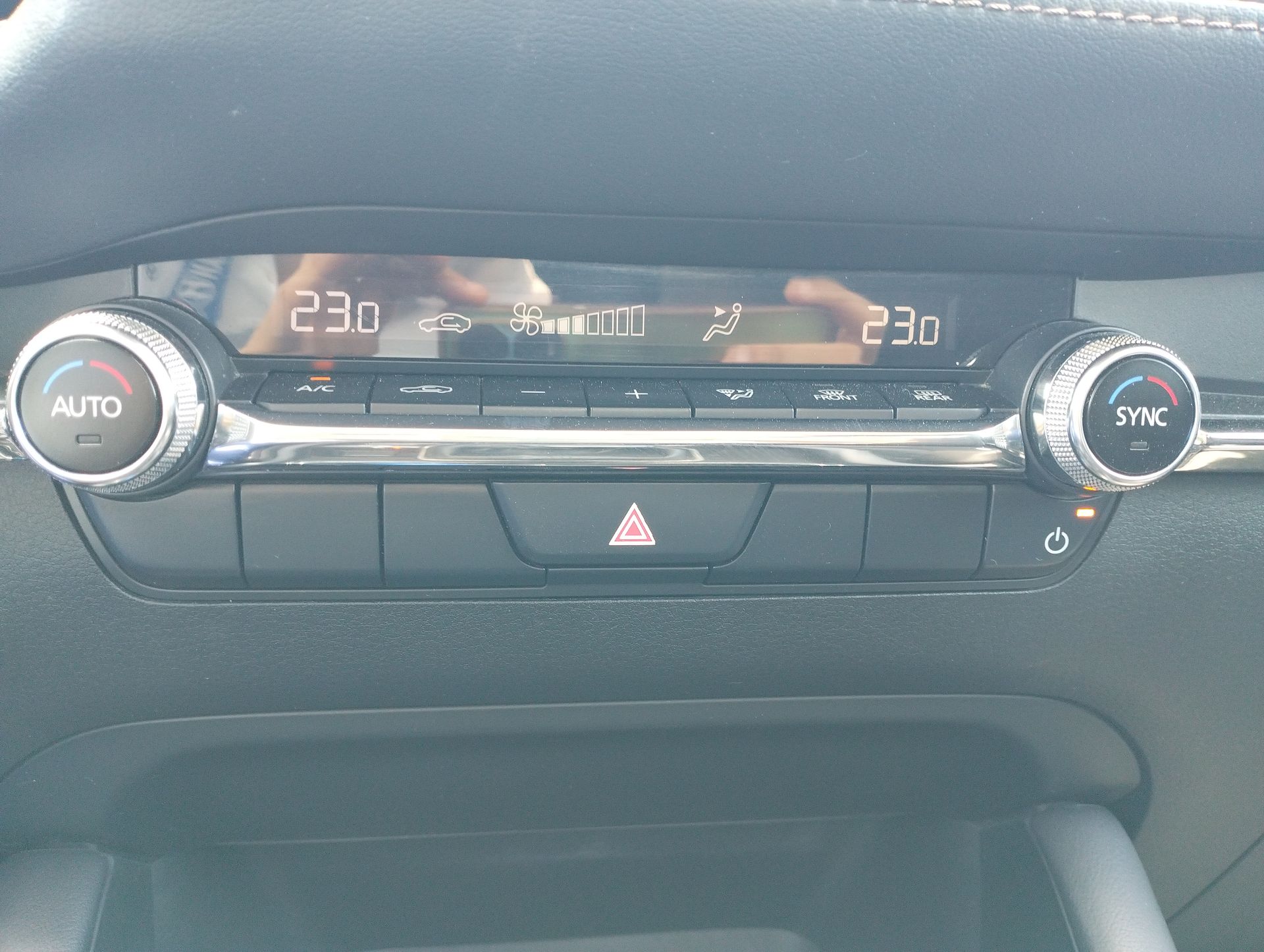 2024 Mazda Mazda 3 2.0 I Sport Sedan Mhev At