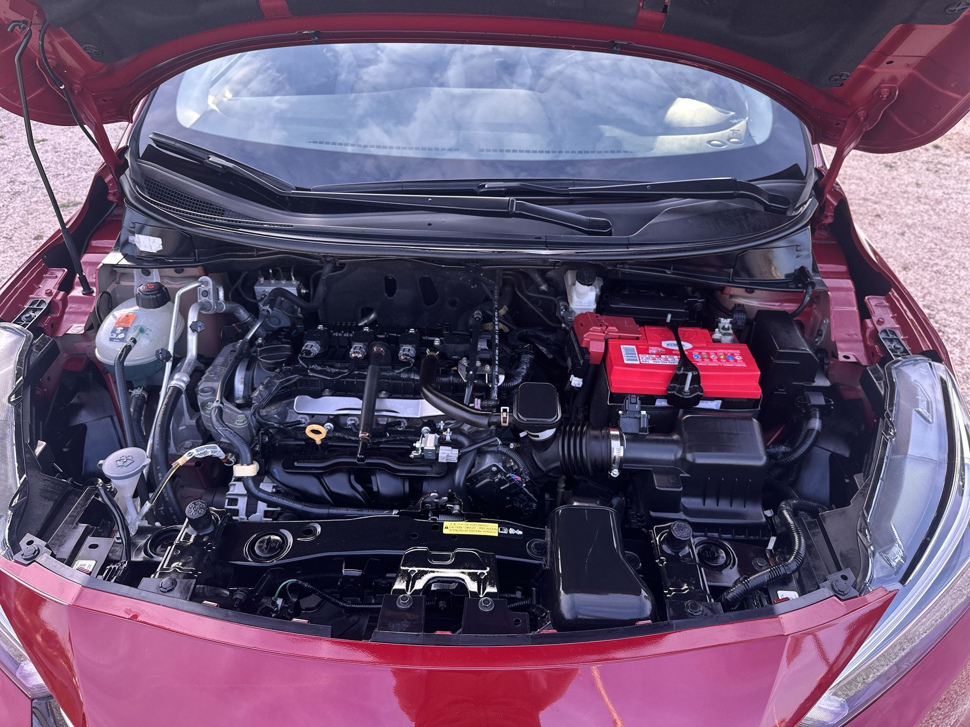 2022 Nissan Versa 1.6 Platinum Piel At