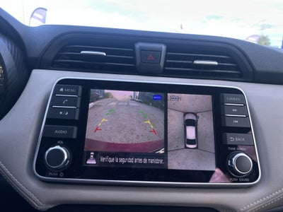 2022 Nissan Versa 1.6 Platinum Piel At