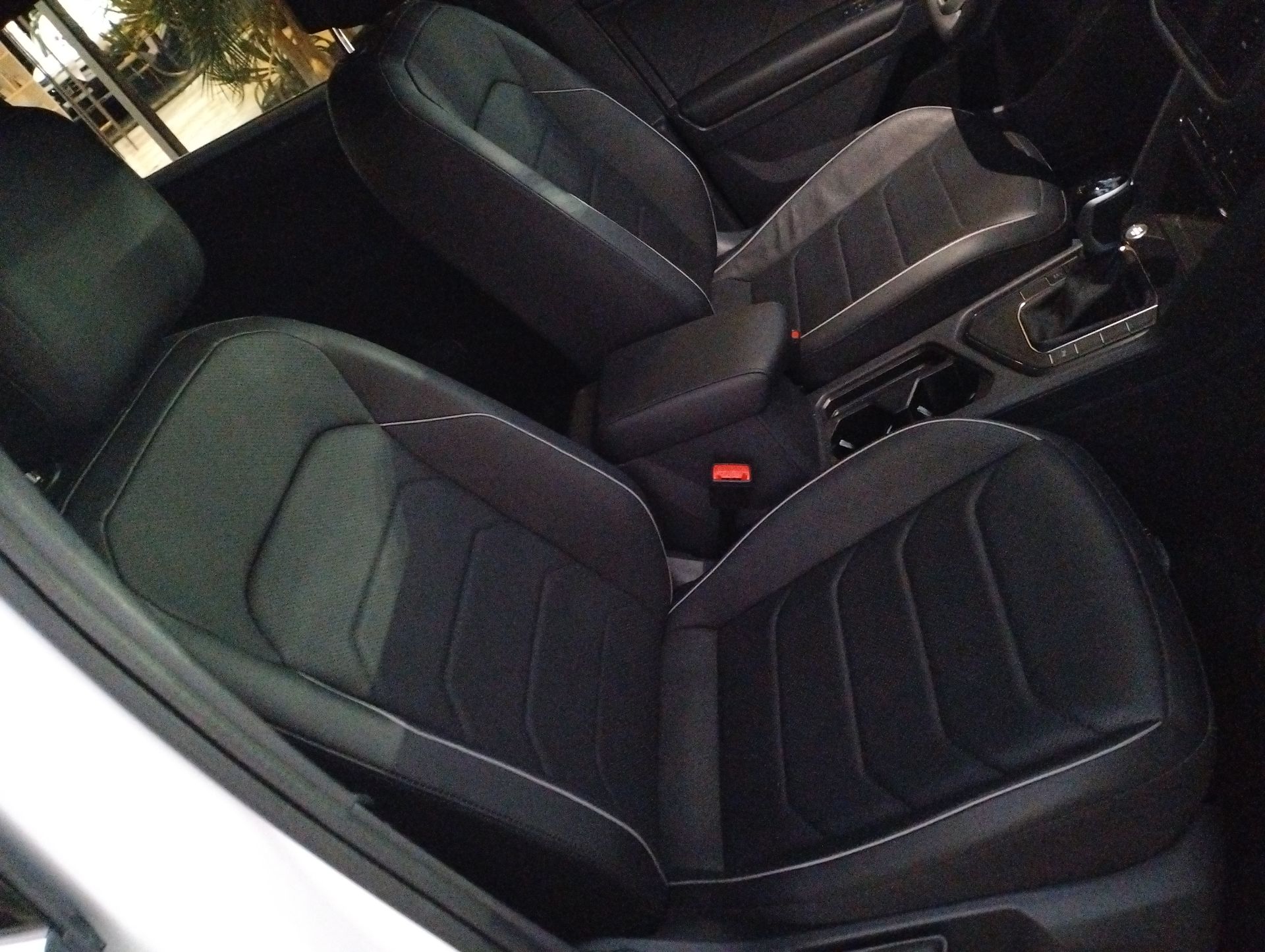 2024 Volkswagen Tiguan 1.4 R-Line At