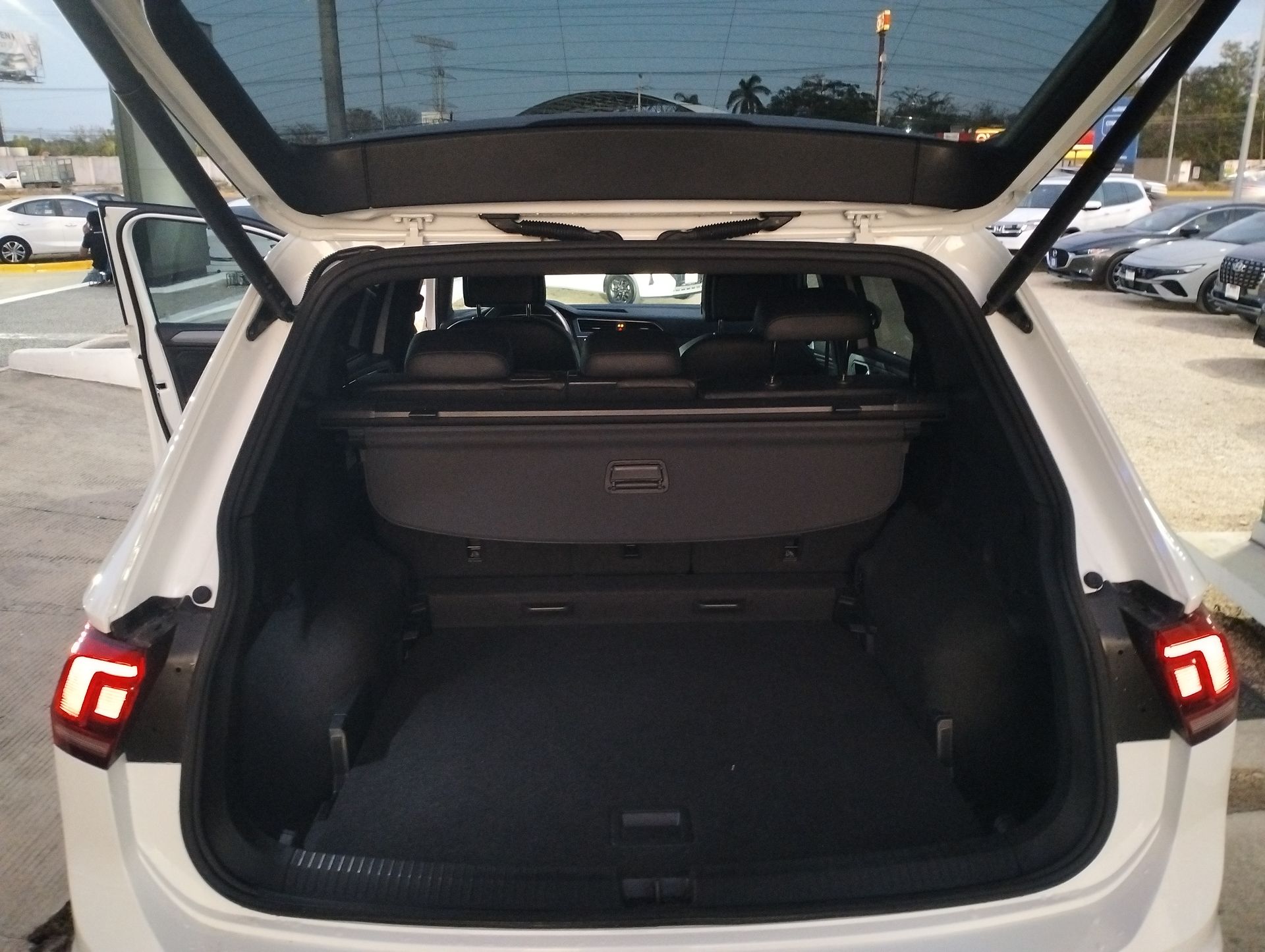 2024 Volkswagen Tiguan 1.4 R-Line At