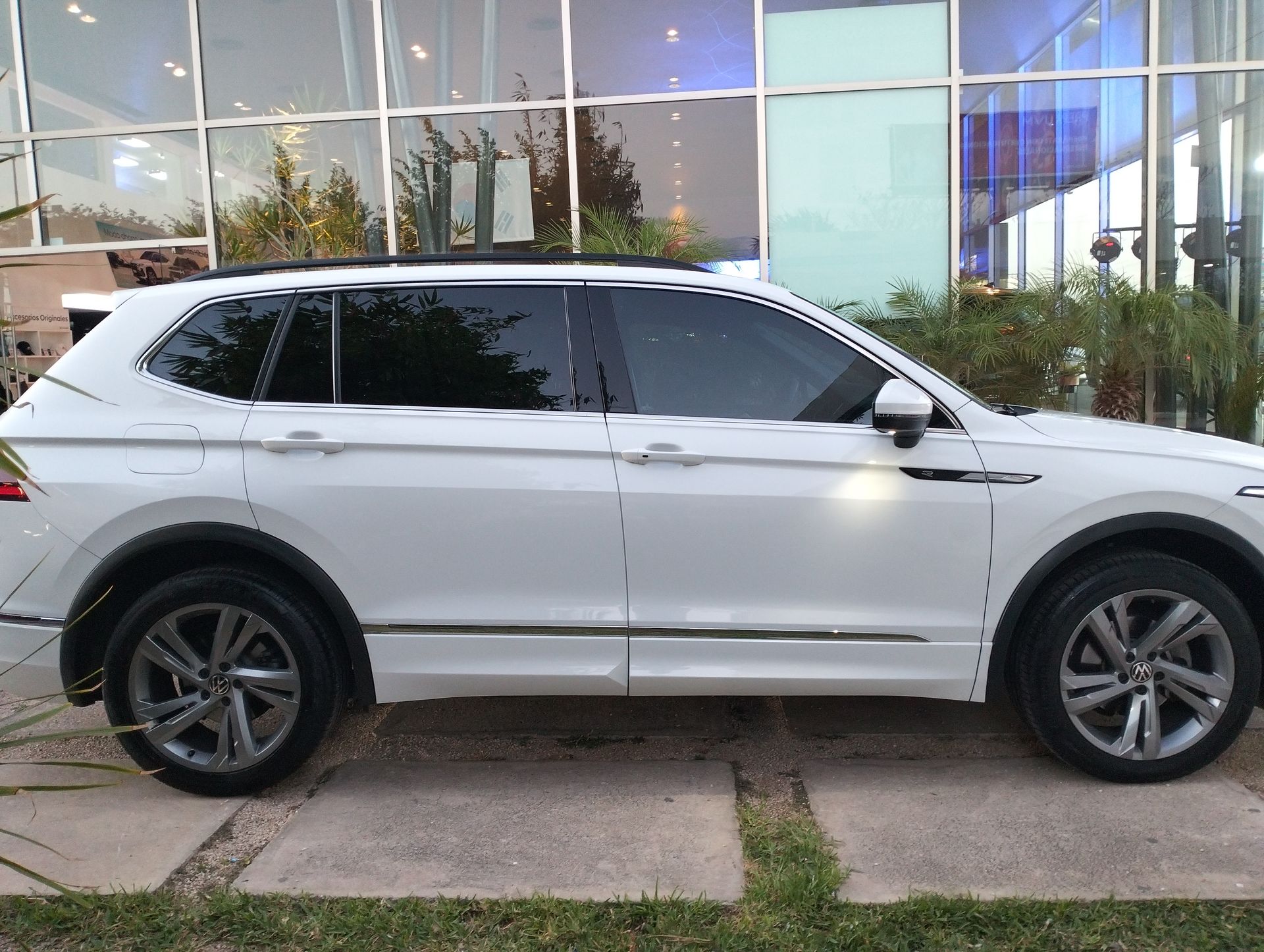 2024 Volkswagen Tiguan 1.4 R-Line At