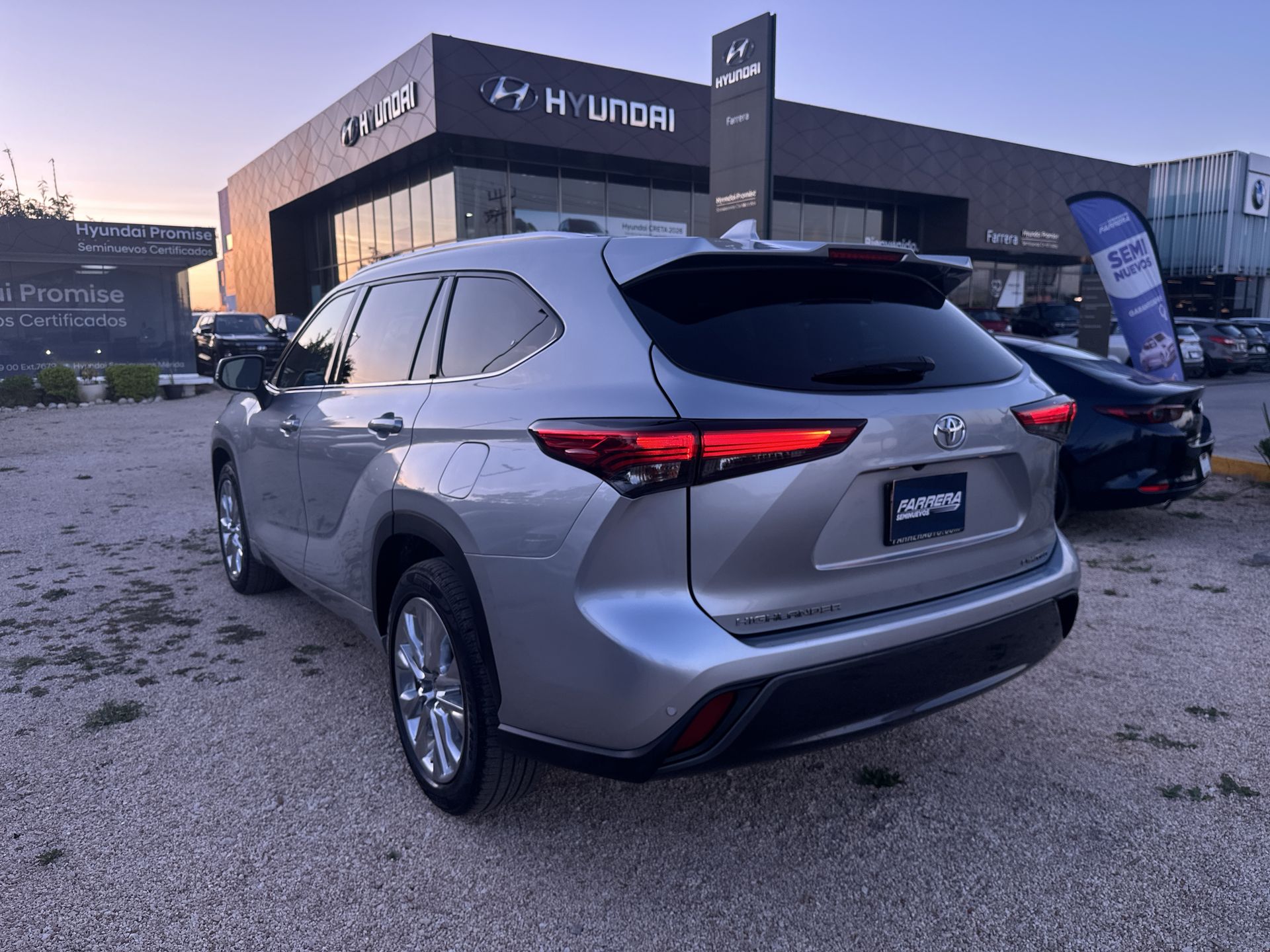 2020 Toyota Highlander 3.5 Limited Pr At