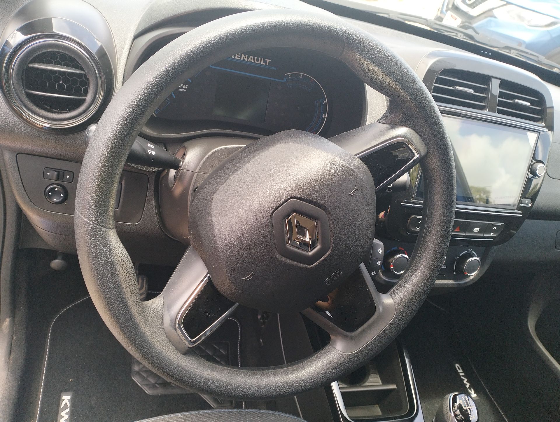 2023 Renault Kwid 1.0 Iconic Mt