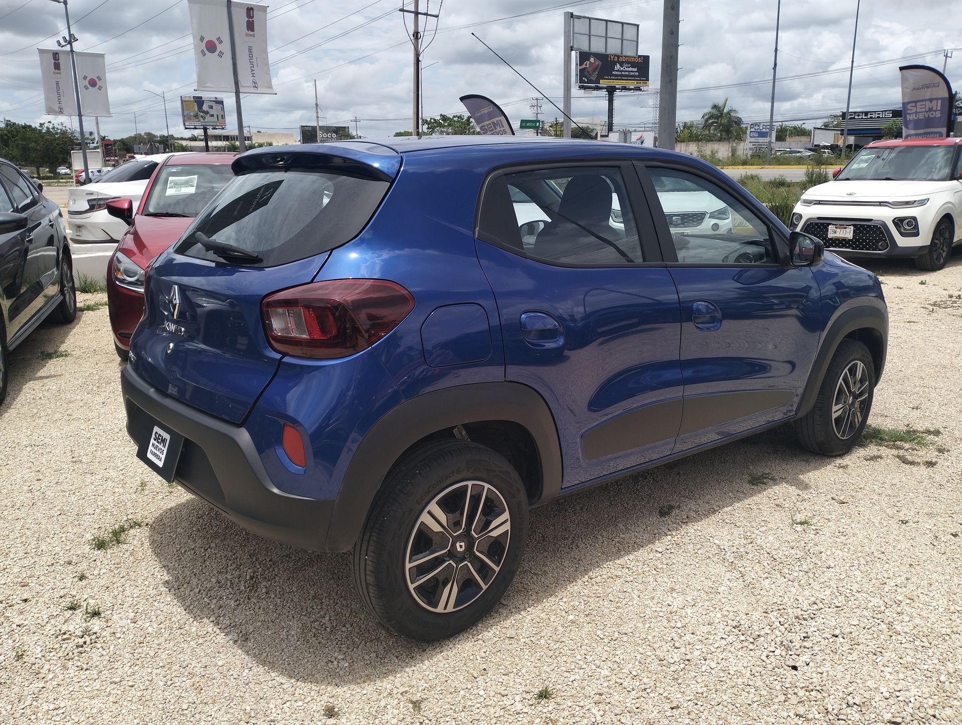 2023 Renault Kwid 1.0 Iconic Mt