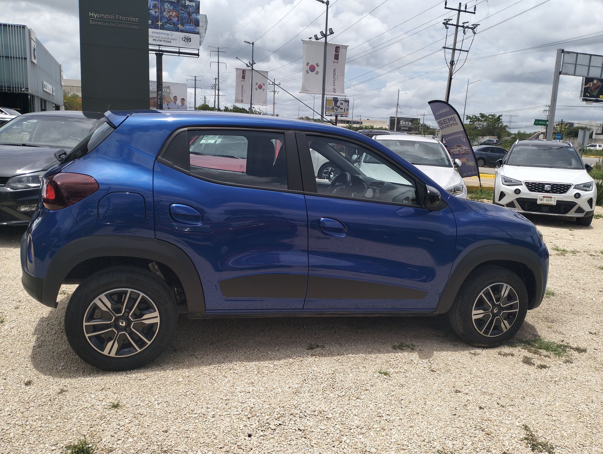 2023 Renault Kwid 1.0 Iconic Mt