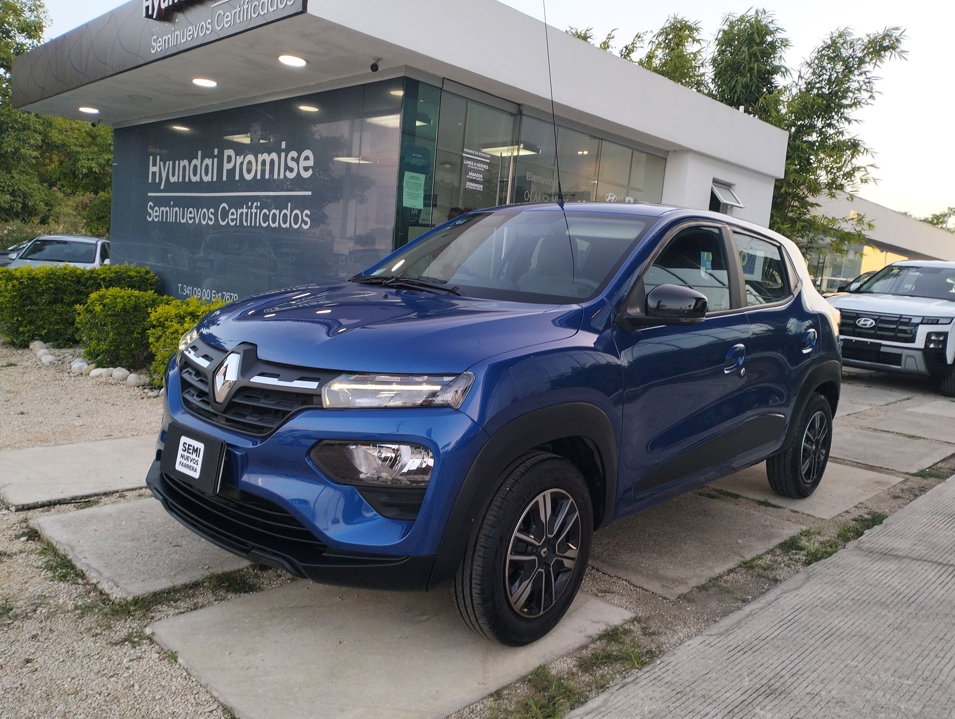 2025 Renault Kwid 1.0 Iconic Mt