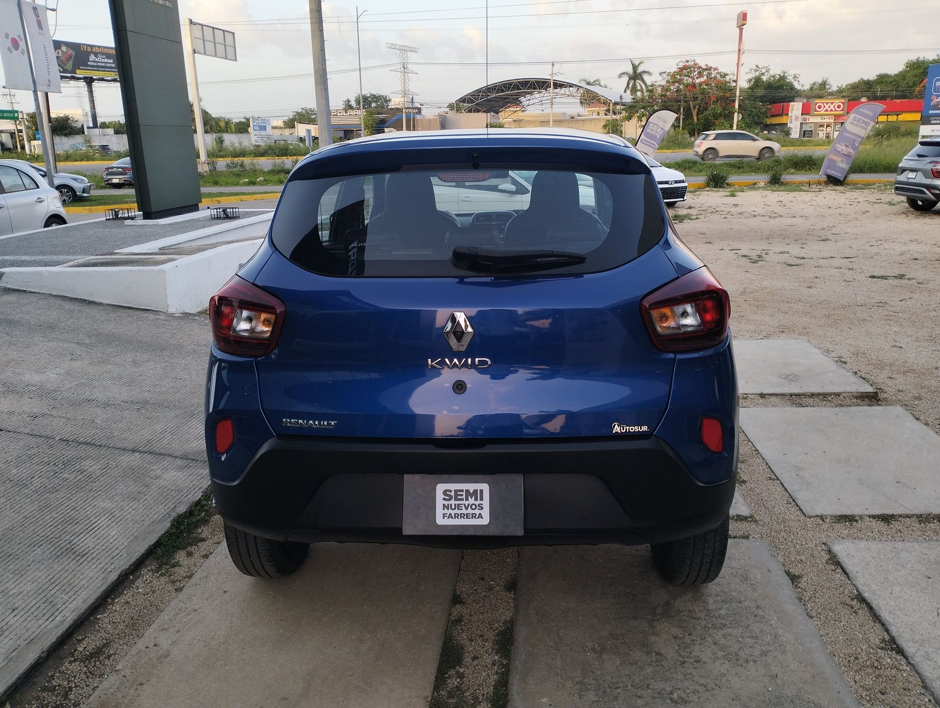 2025 Renault Kwid 1.0 Iconic Mt