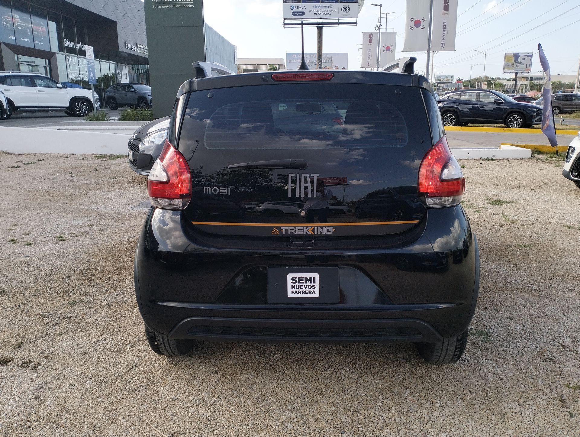 2023 FIAT Mobi 1.0 Trekking Mt