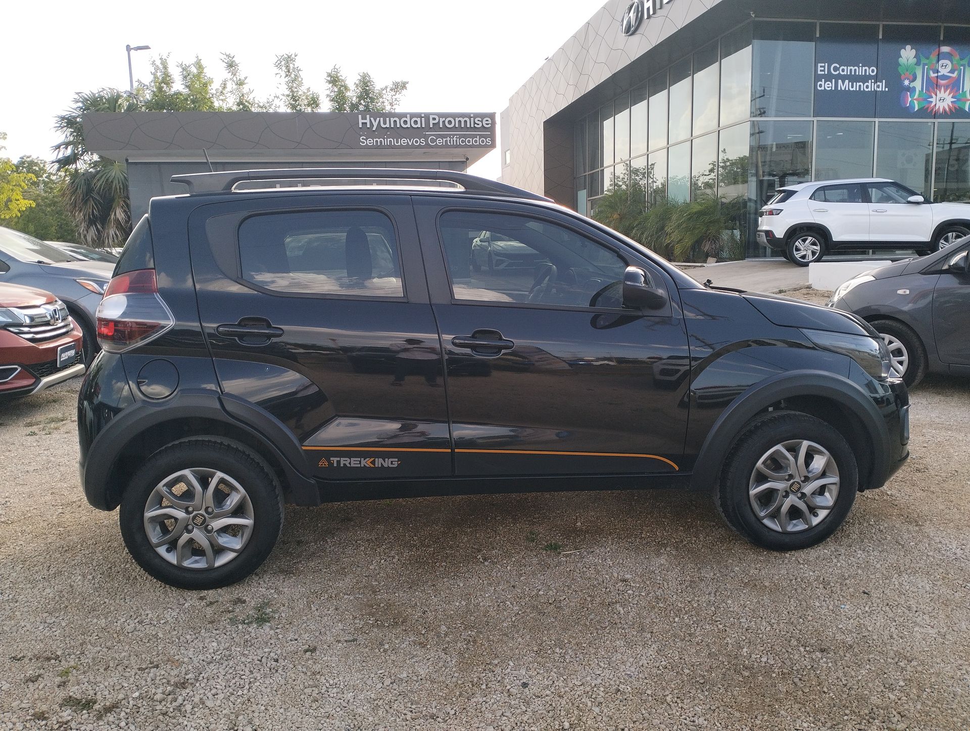 2023 FIAT Mobi 1.0 Trekking Mt