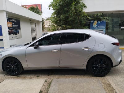 2022 Mazda Mazda 3 2.5 Signature Hb At