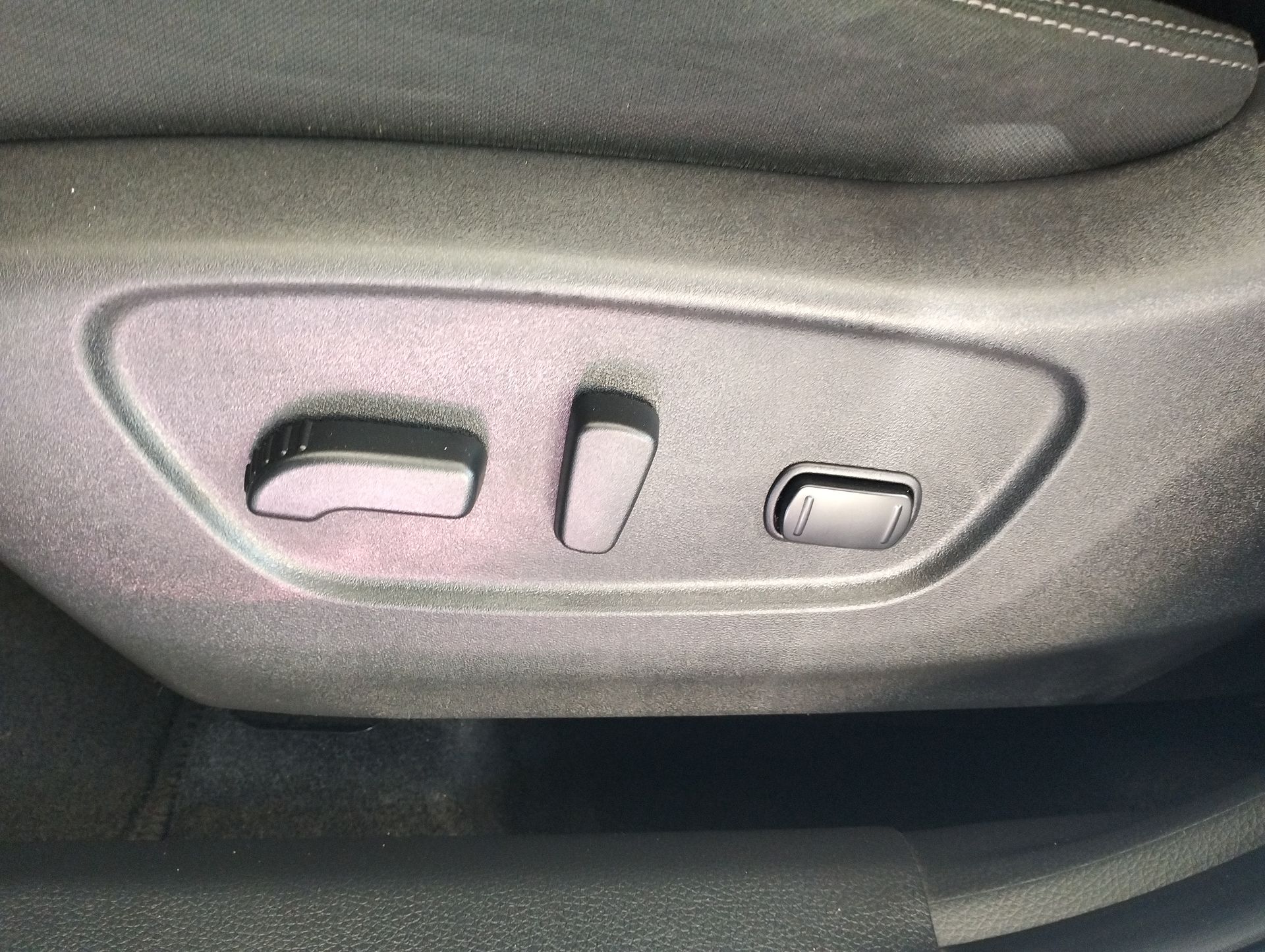 2020 Nissan X-Trail 2.5 Advance 2 Filas Cvt