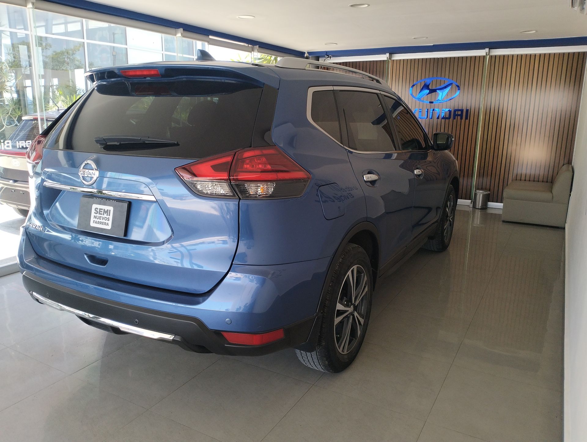 2020 Nissan X-Trail 2.5 Advance 2 Filas Cvt