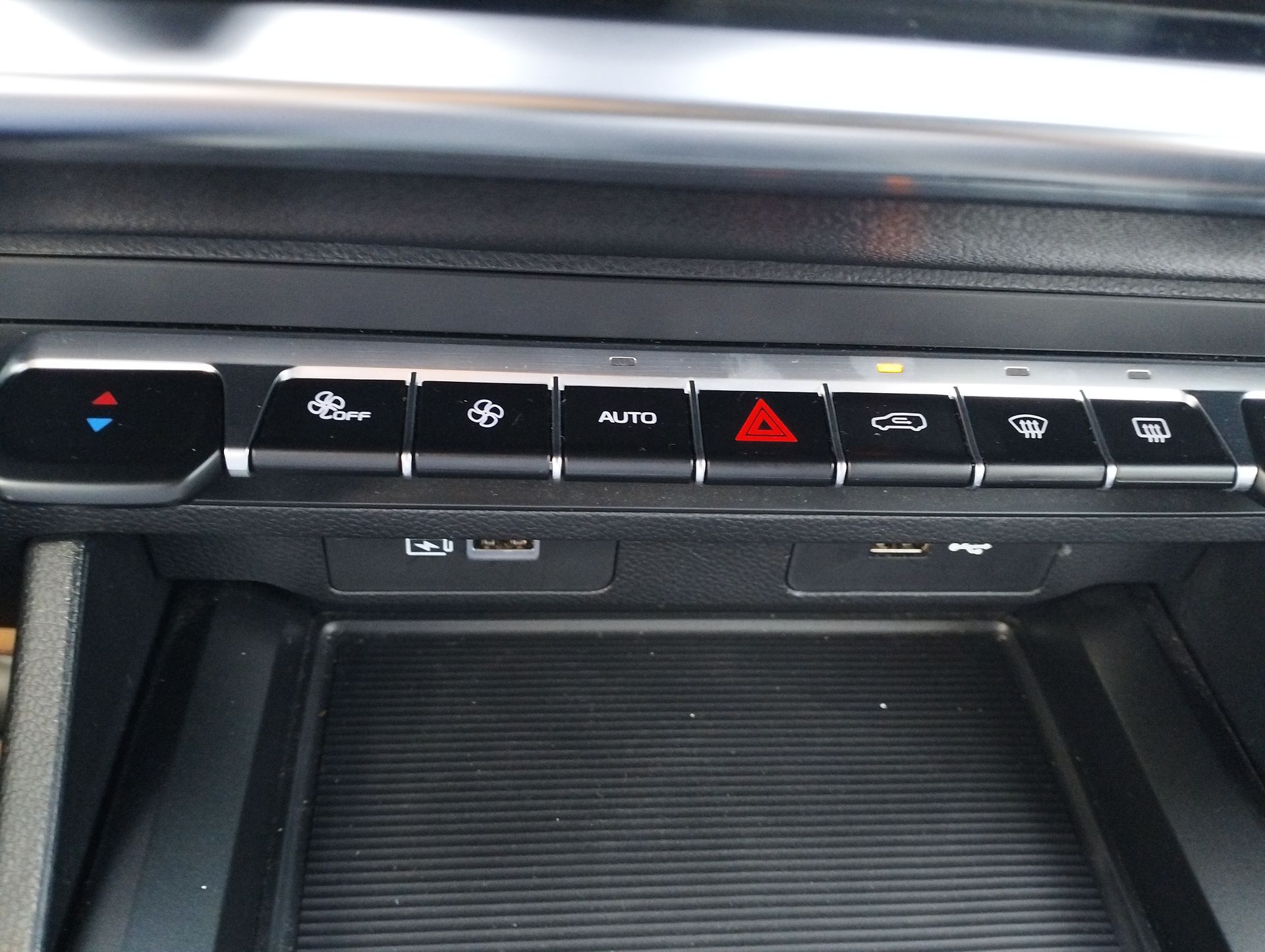 2024 Geely Okavango 2.0 Gl At