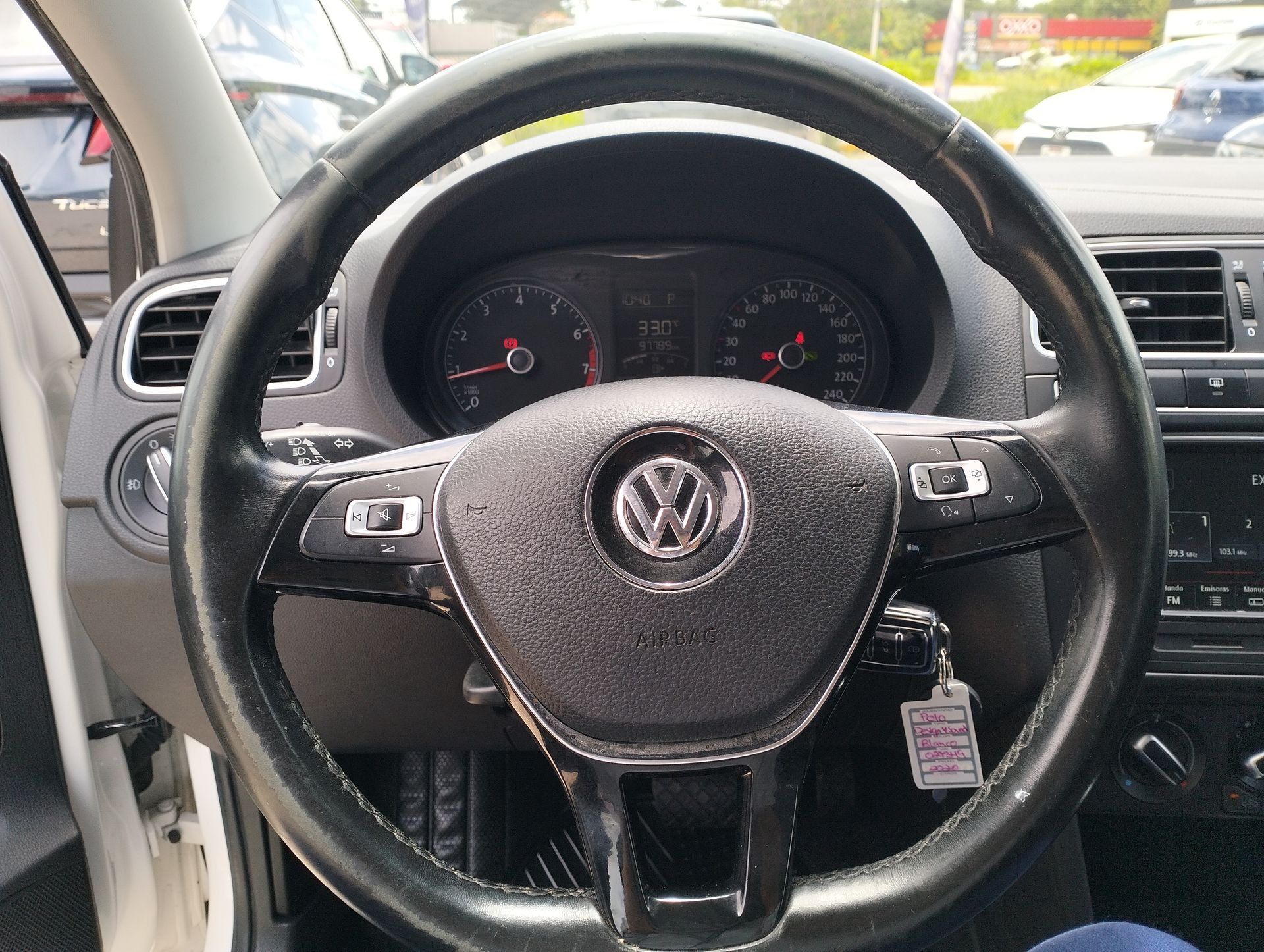 2020 Volkswagen Polo 1.6 L4 Design & Sound Tiptronic At