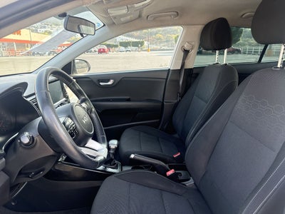 2023 Kia Rio 1.6 Sedan LX At