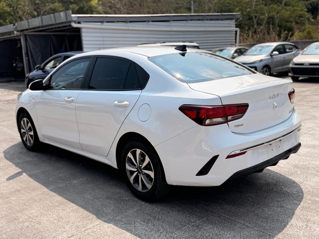 2023 Kia Rio 1.6 Sedan LX At