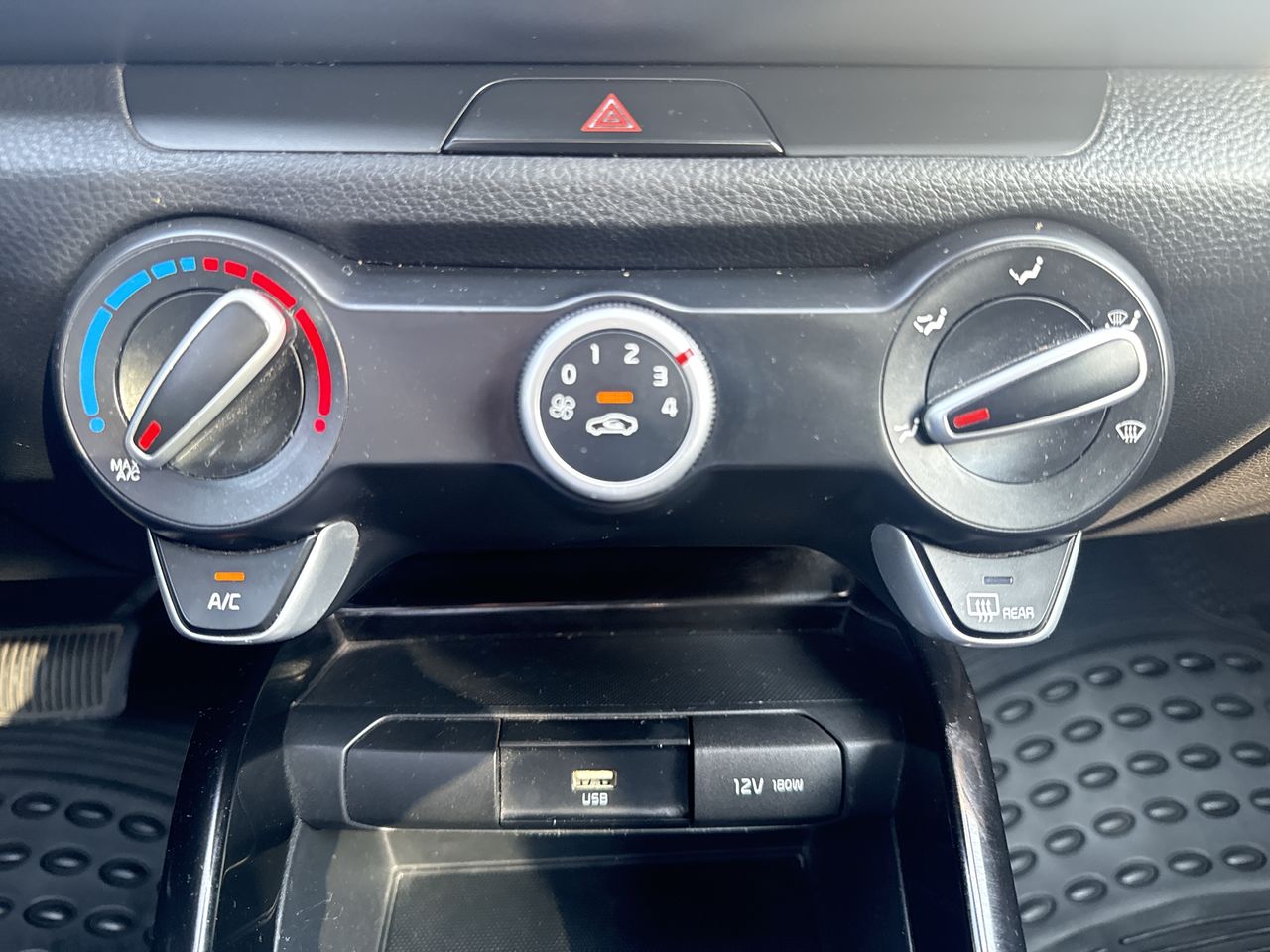 2023 Kia Rio 1.6 Sedan LX At