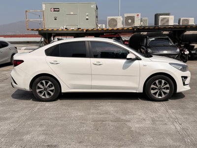 2023 Kia Rio 1.6 Sedan LX At