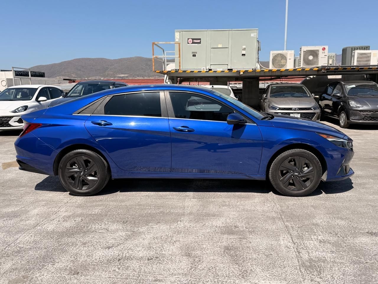 2023 Hyundai Elantra 2.0 Gls Premium At