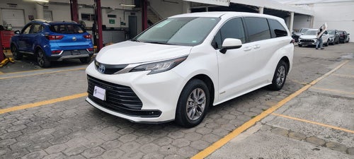 2021 Toyota Sienna 2.5 Le Hev At