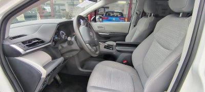 2021 Toyota Sienna 2.5 Le Hev At