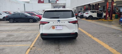 2021 Toyota Sienna 2.5 Le Hev At