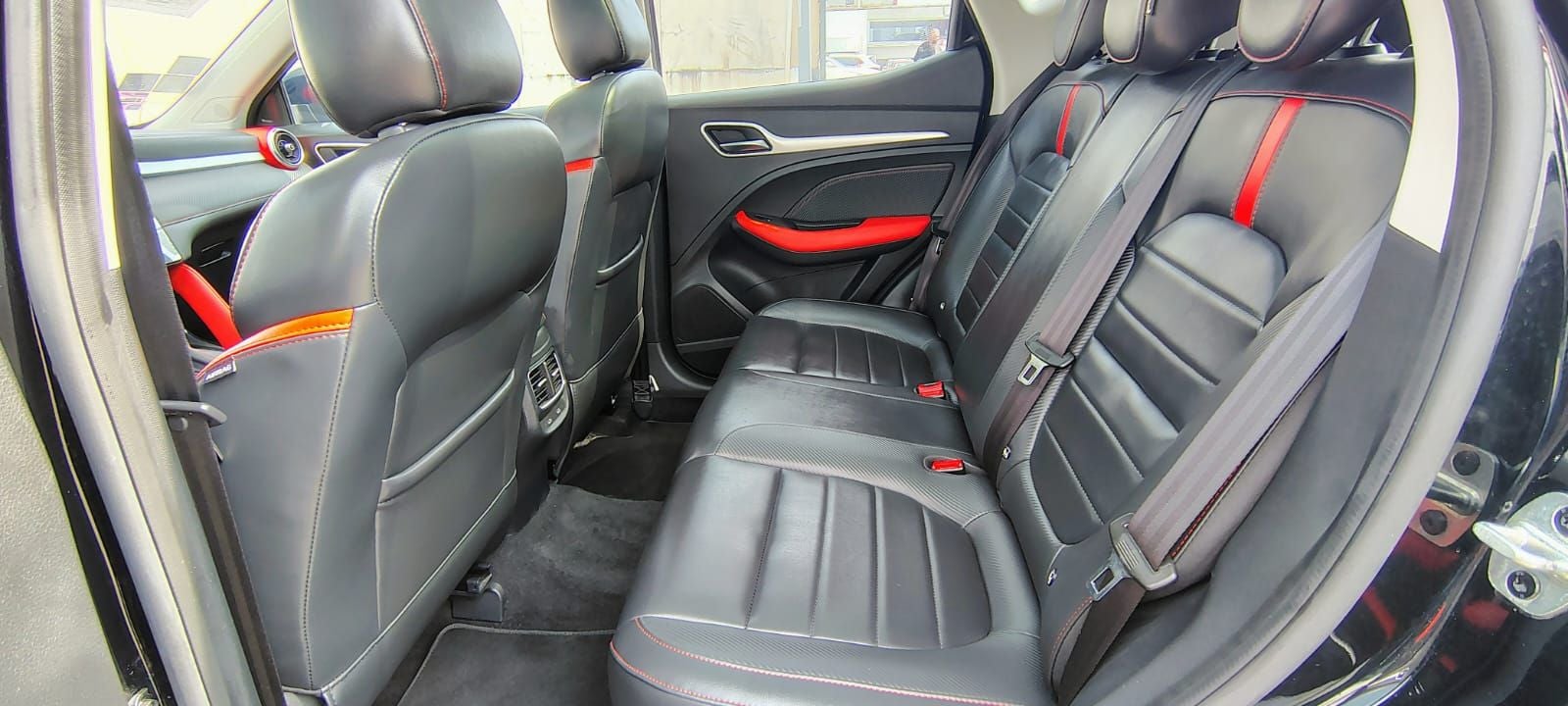 2024 MG MG ZS 1.5 Elegance Red Pack At